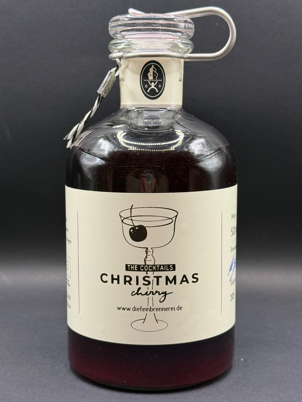 Sour cherry liqueur (certified organic)